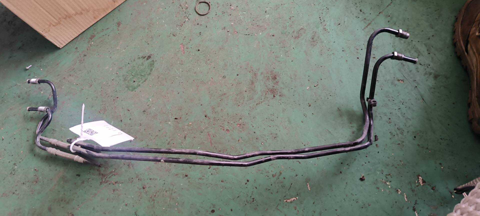 C2Z10061 ABS泵油管