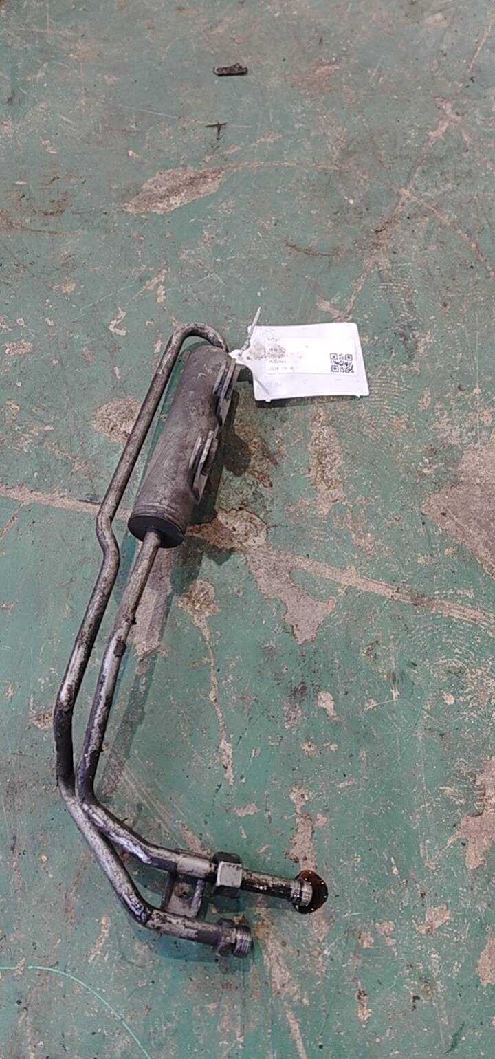 8E0422885AP Steering Cooler