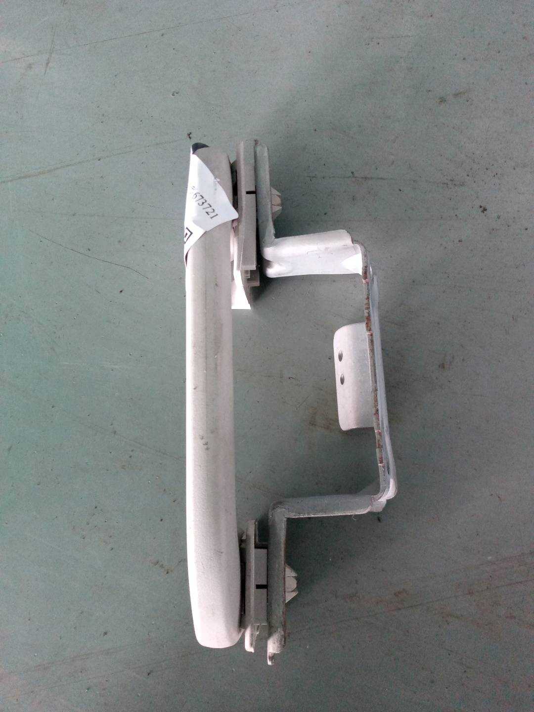 A16973003408K78 后门扶手（左）