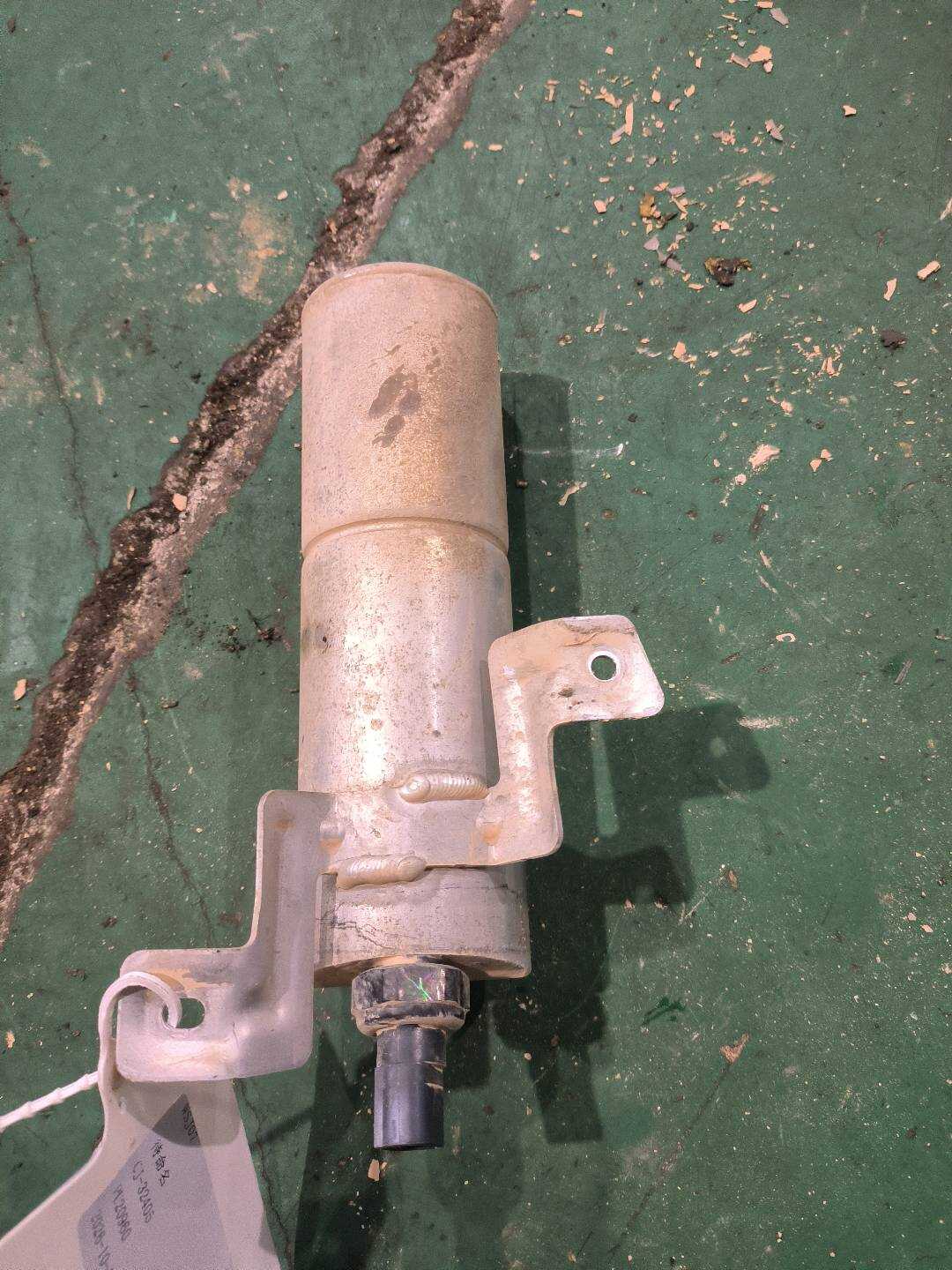 A2218300283 干燥器