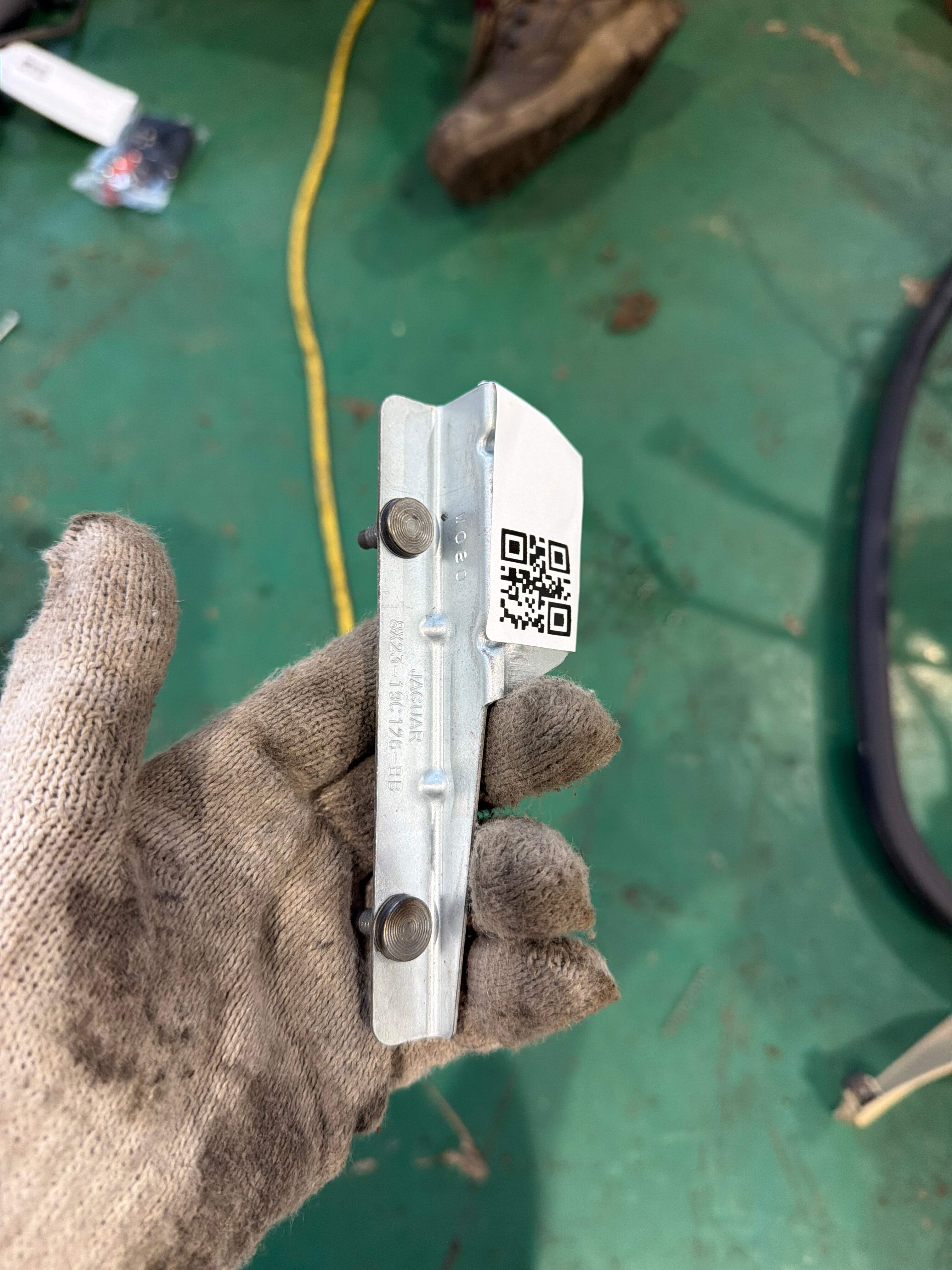 C2Z4114 放大器支架