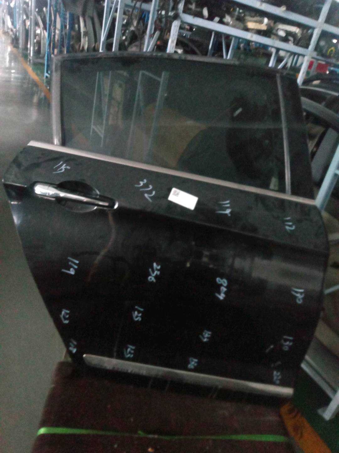 9008R8 Rear Door Shell, Right