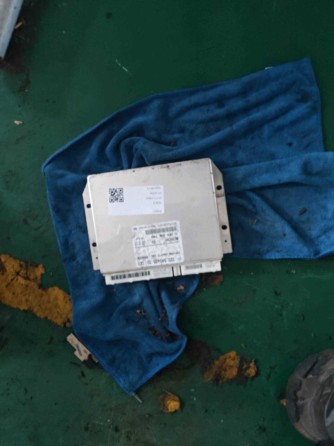 A2205453532 倒车雷达控制电脑