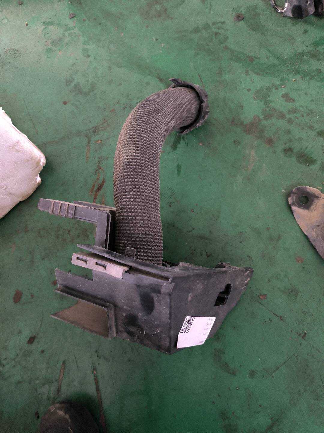 9806433480 Air Filter Intake Pipe