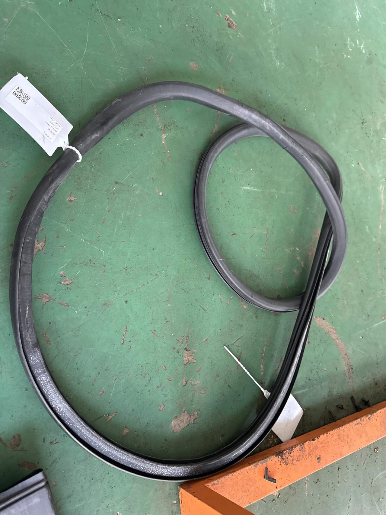 96931465 Front Door Body Seal Strip, Left