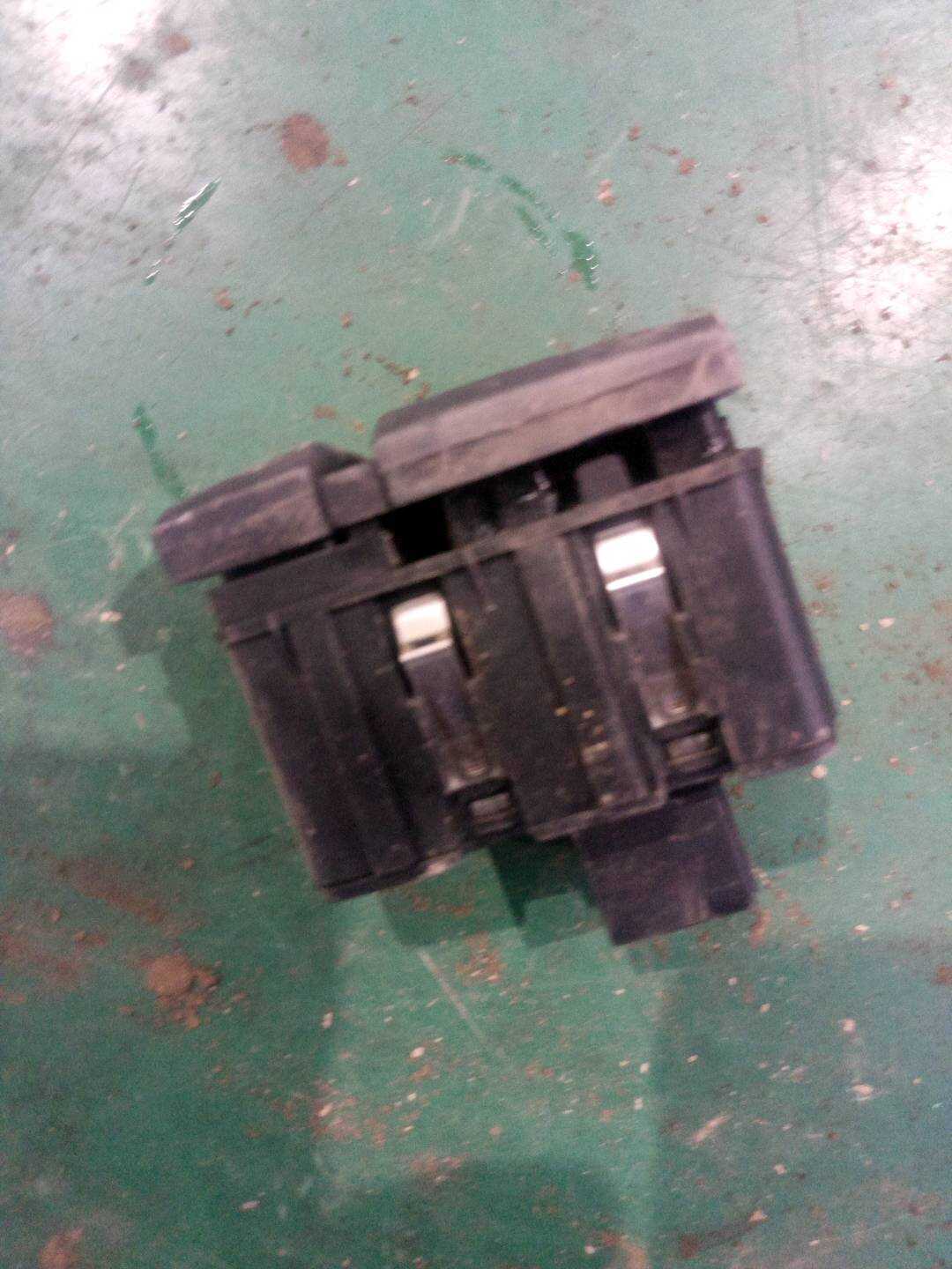 4LD927227 Glove Box Switch
