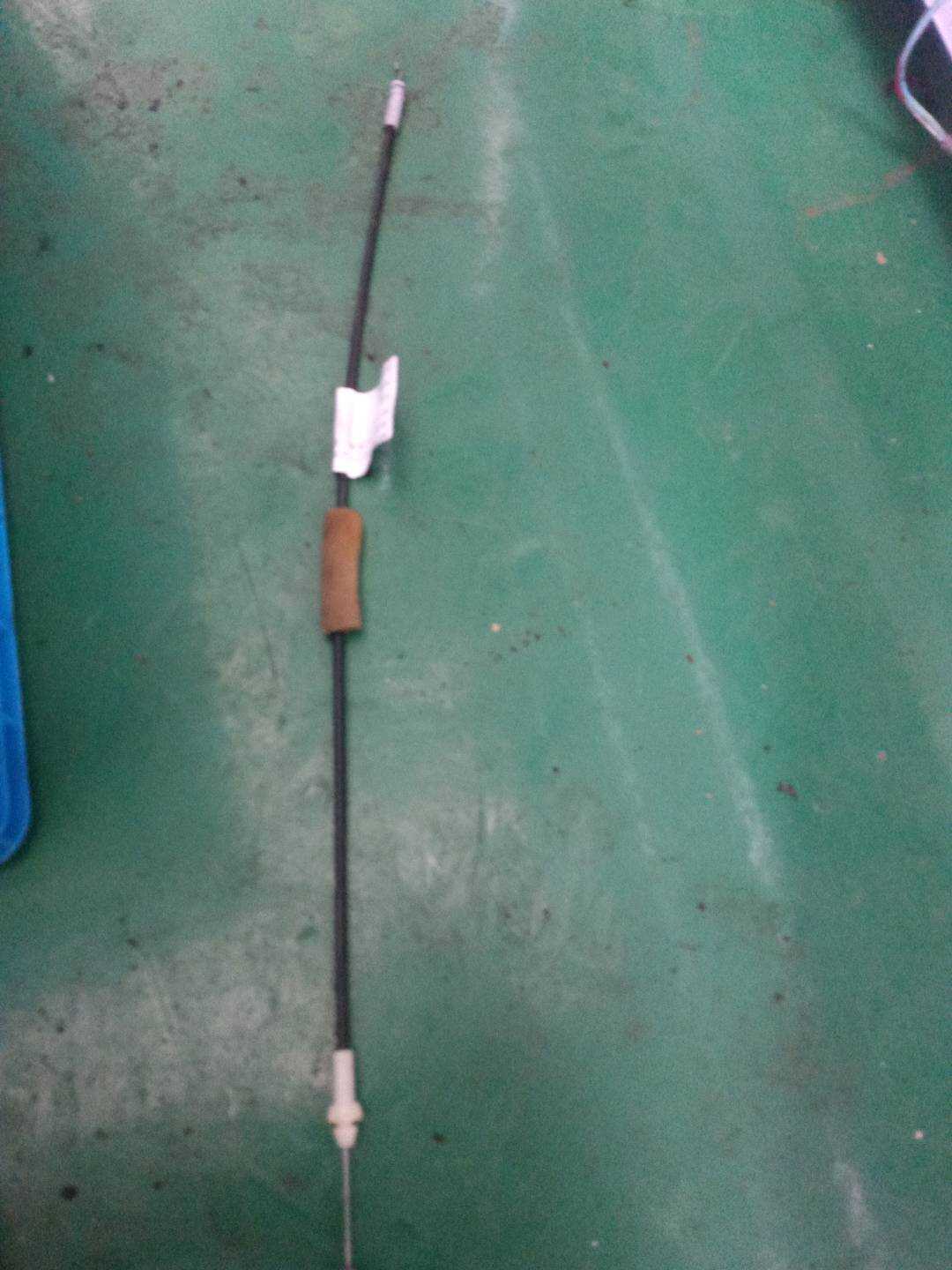 6975002150 前门内拉手锁止拉线(右)