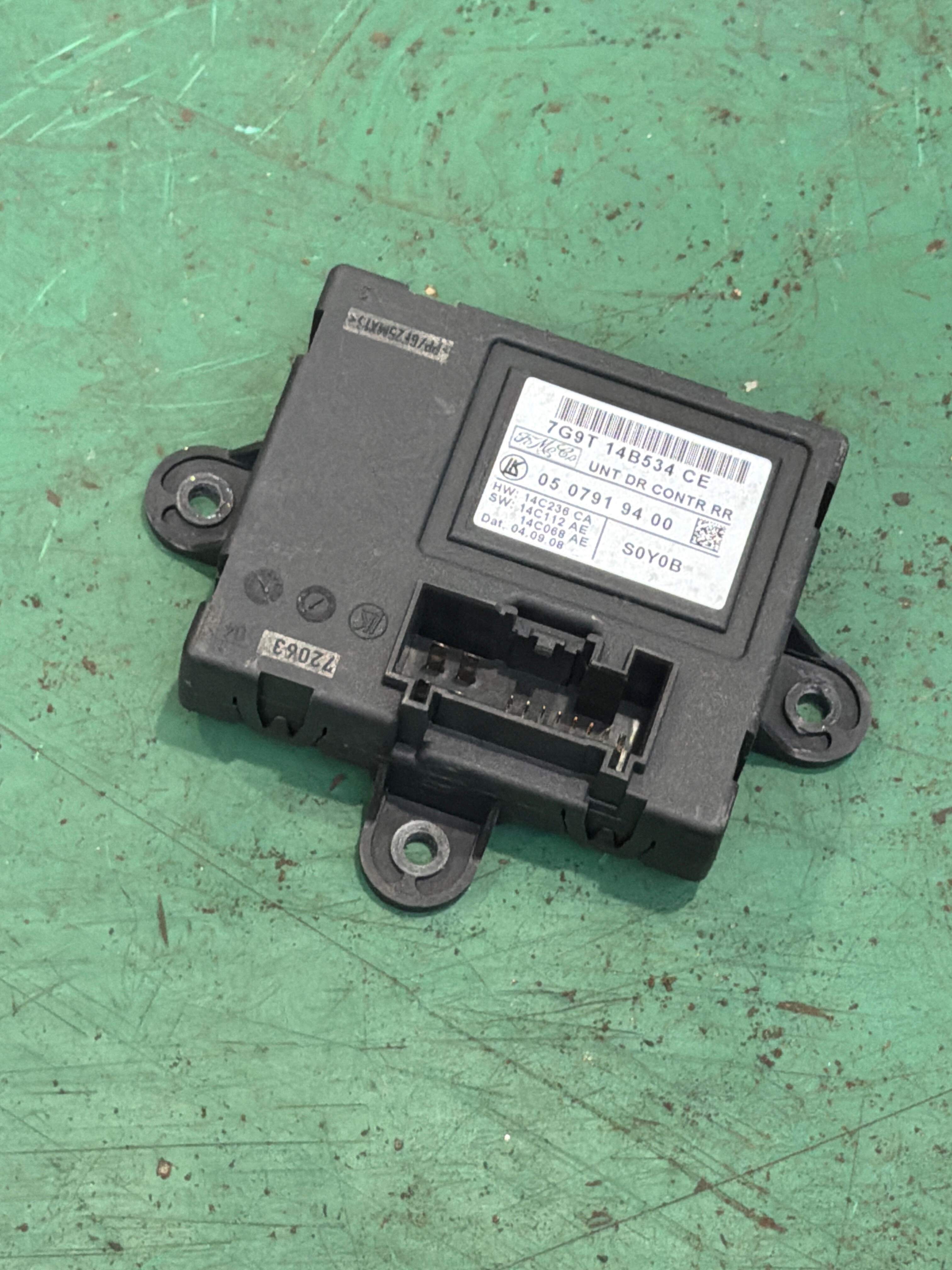 7G9T14B534CE 右后门控制单元