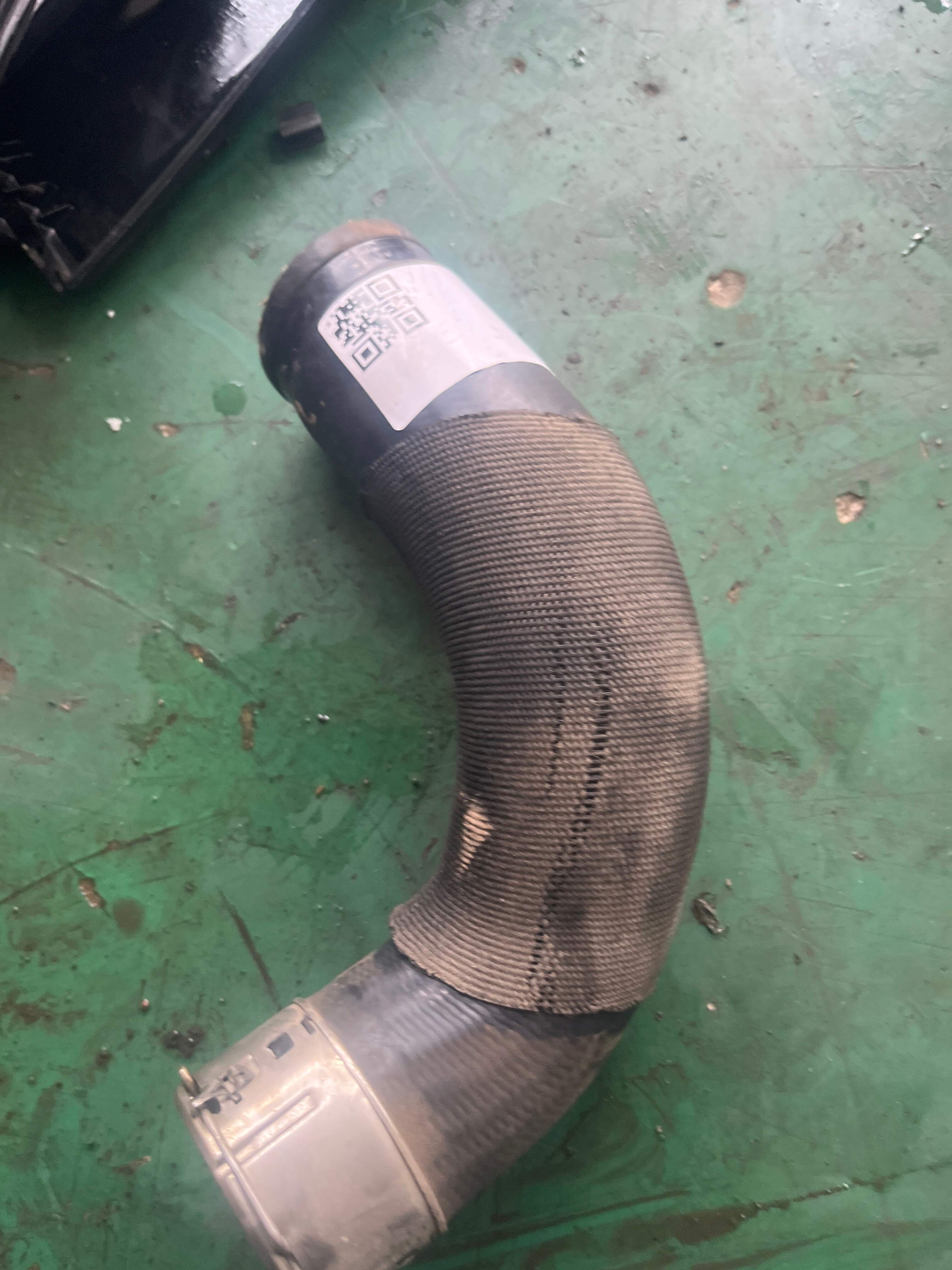 1119100XKY9AA 中冷器进气硬管总成