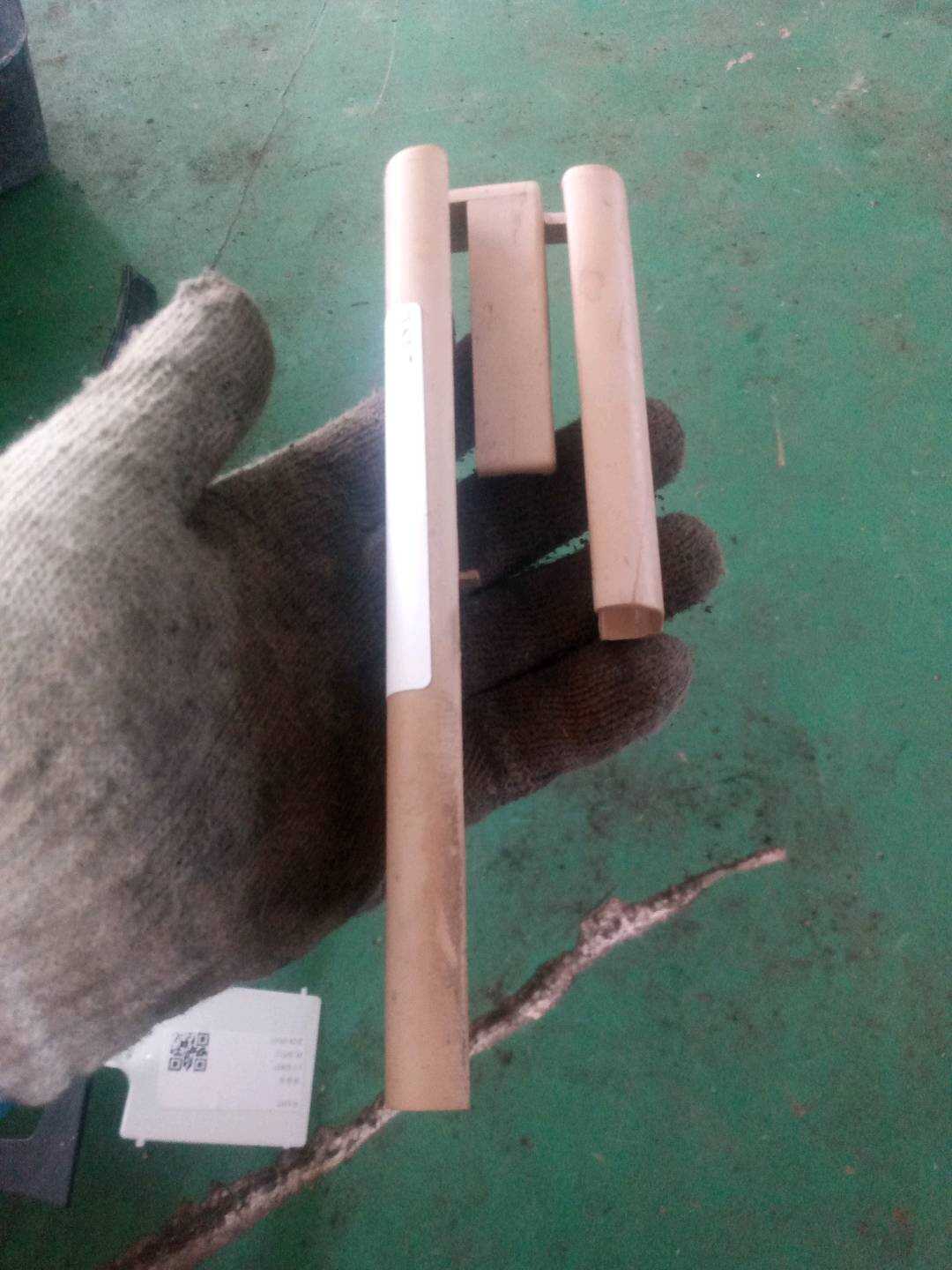 52107165379 前座椅底座导轨饰盖(左外)