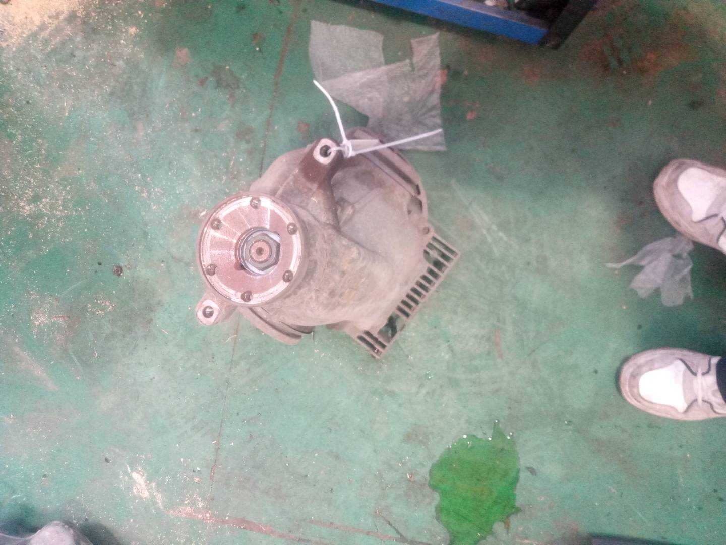 33107537986 后桥差速器