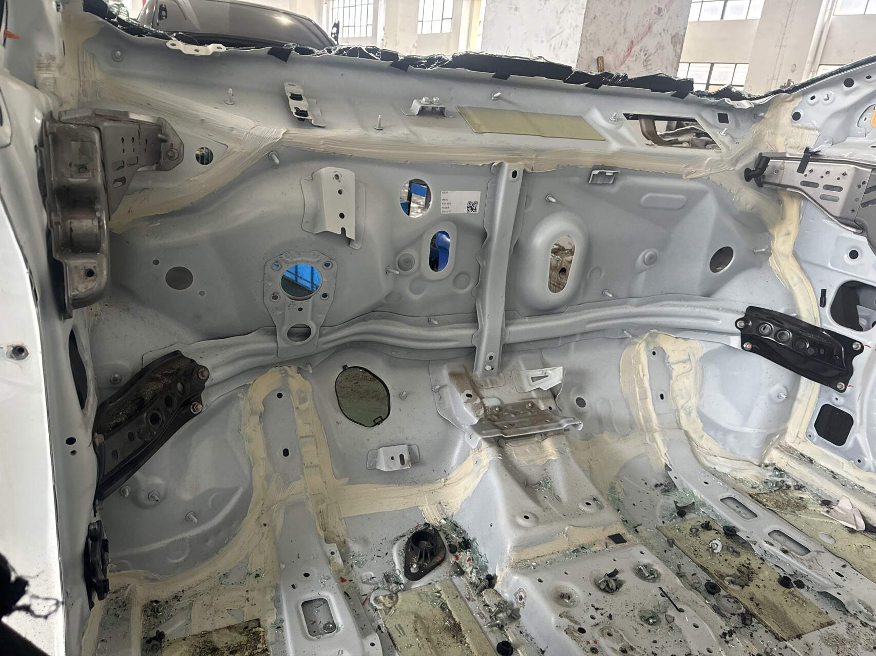 MEF5301110C77 Front Cowl Panel Assembly