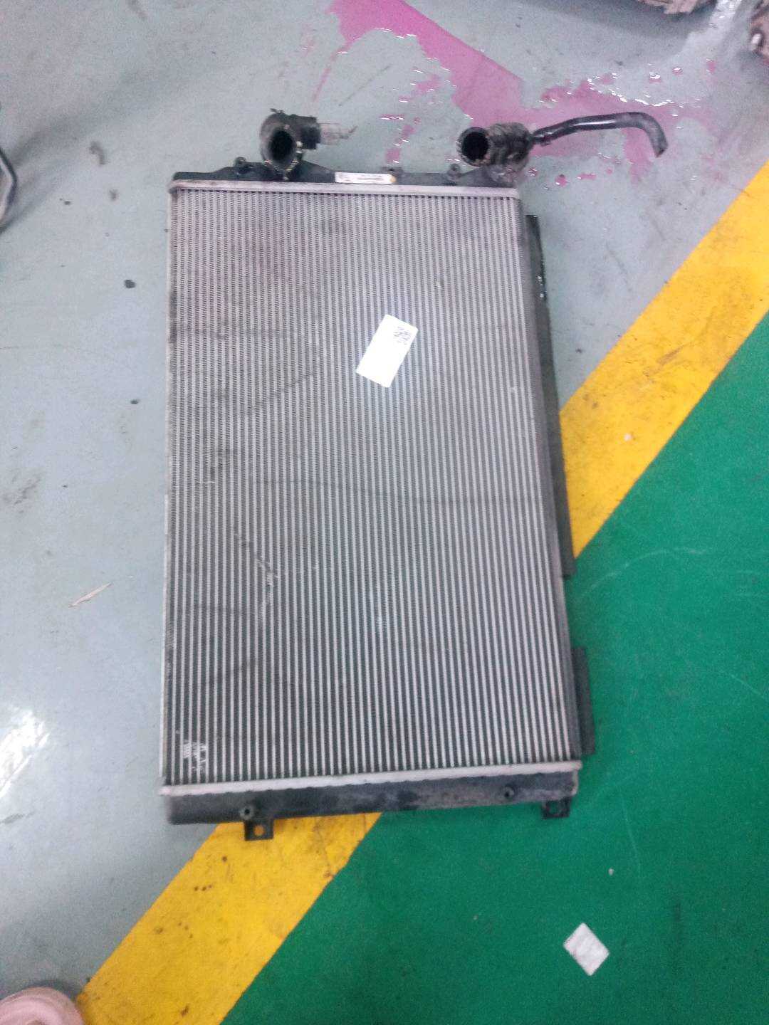 5K0121253D 水箱