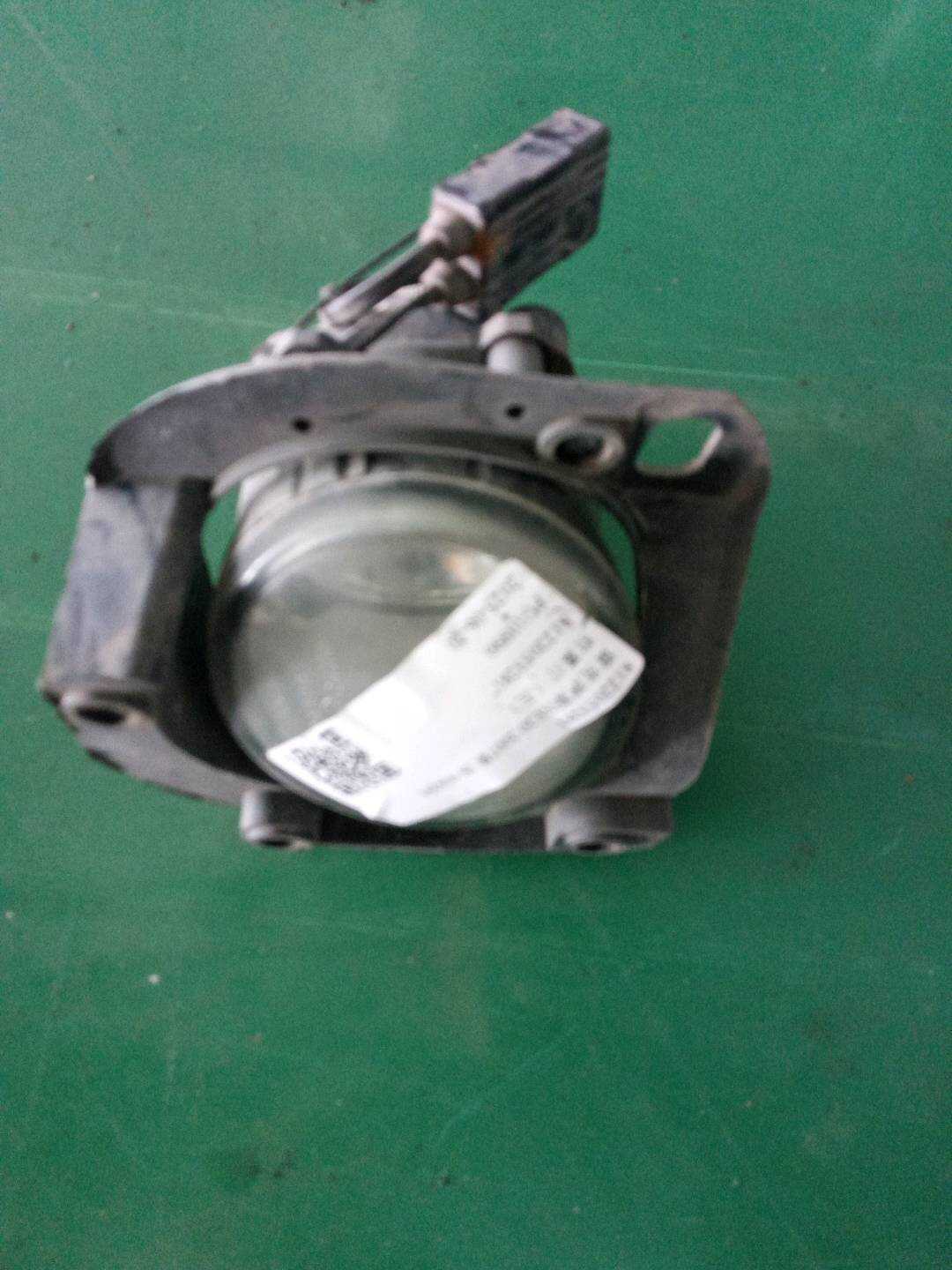8122053281 前雾灯(左)
