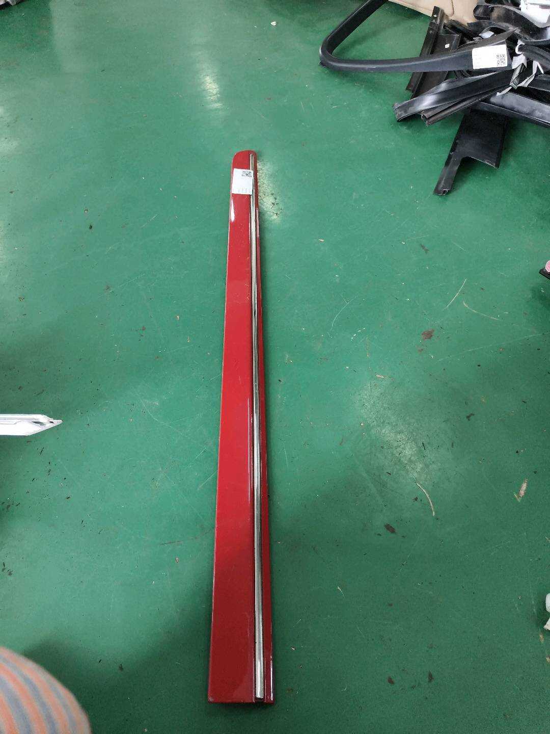 A16969033623589 前门饰条(左)