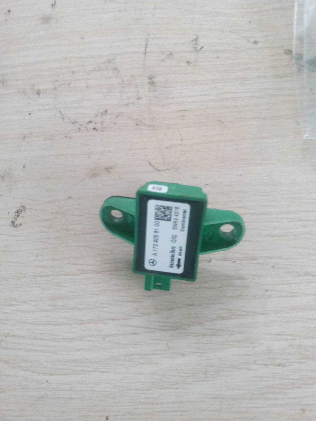 A1729056000 Front Airbag Sensor