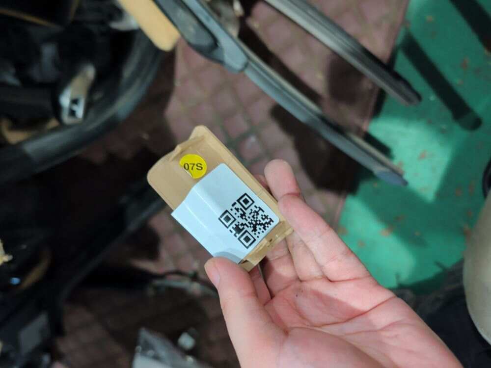 97055573100 帽子托盘底座