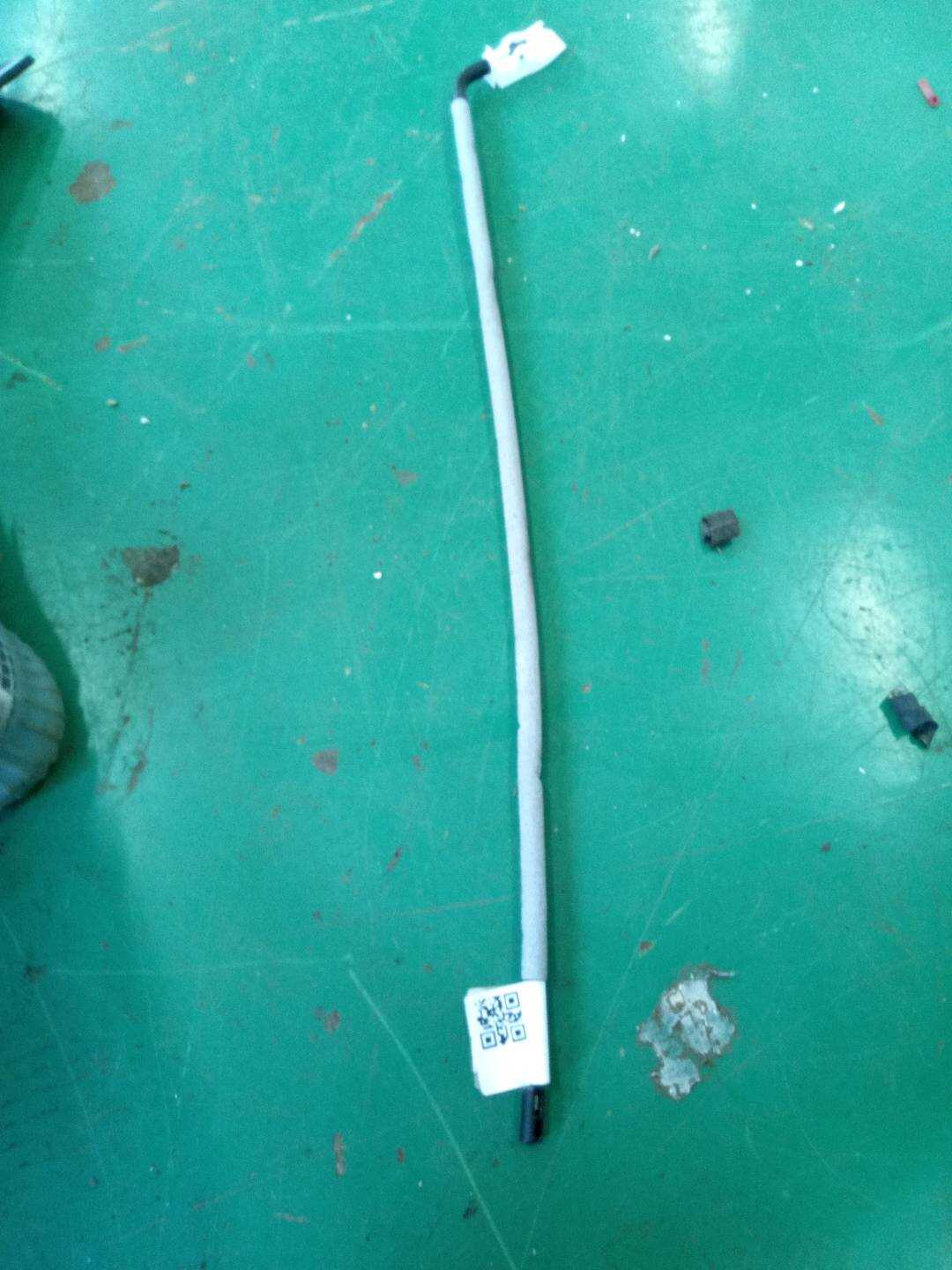 51217291403 前门内拉手拉线(右)
