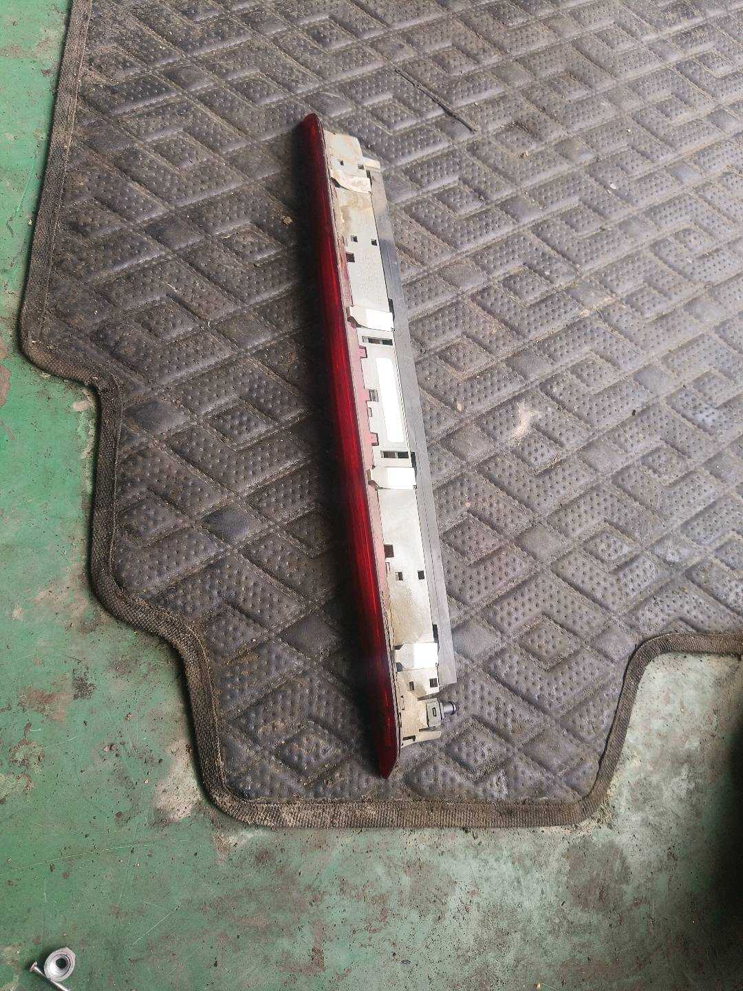63252990993 高位刹车灯