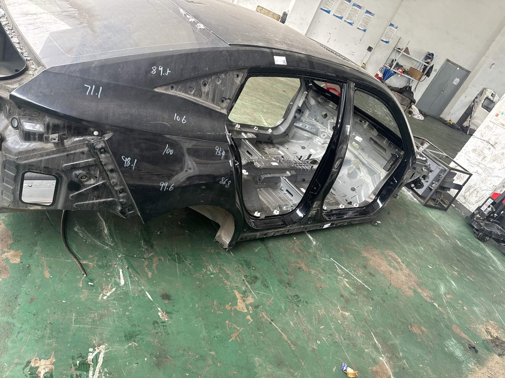 B012980 Right Body Side Outer Panel Assembly