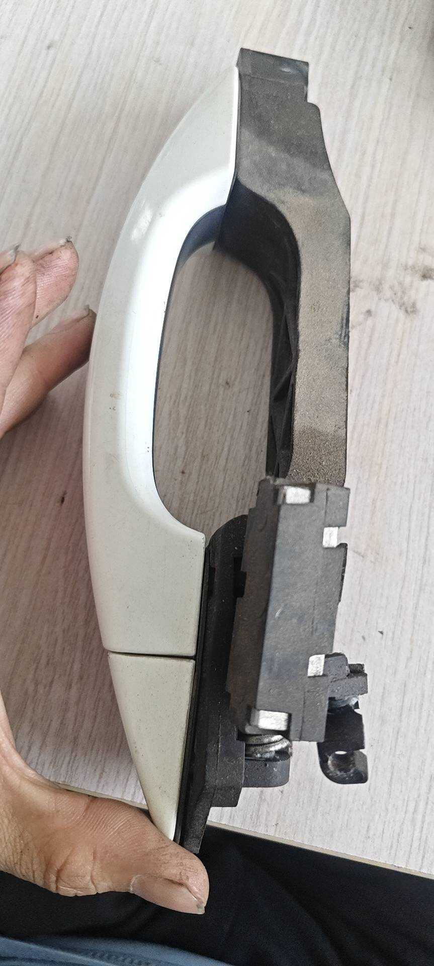 TA6205100 左后门外把手总成