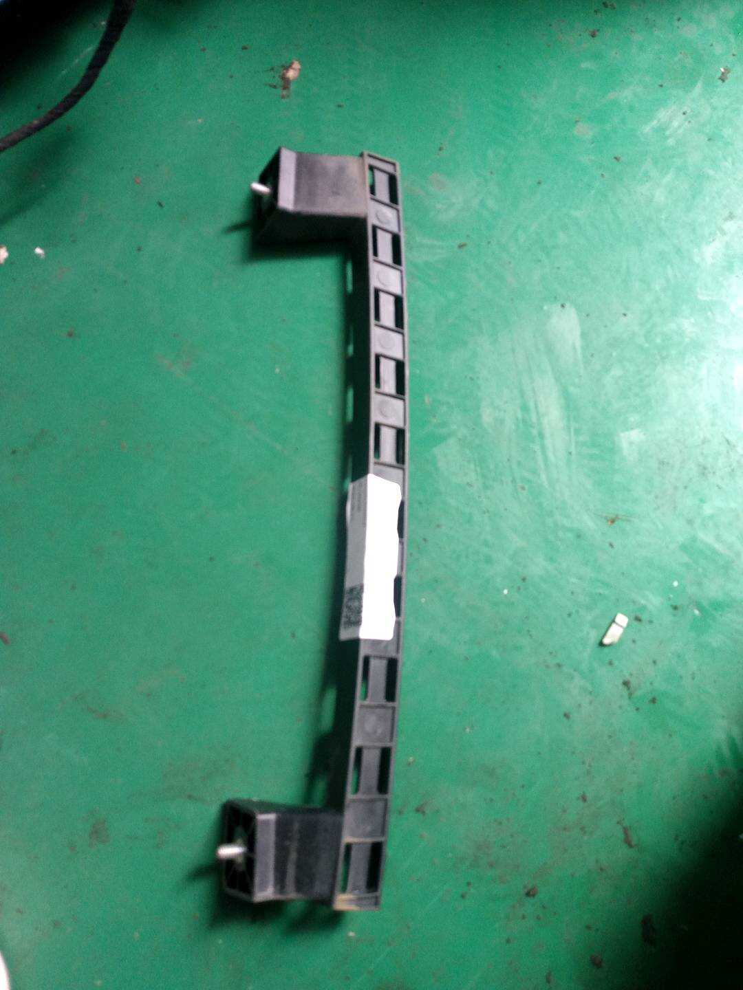 825501F000 Front Door Window Guide Rail, Left
