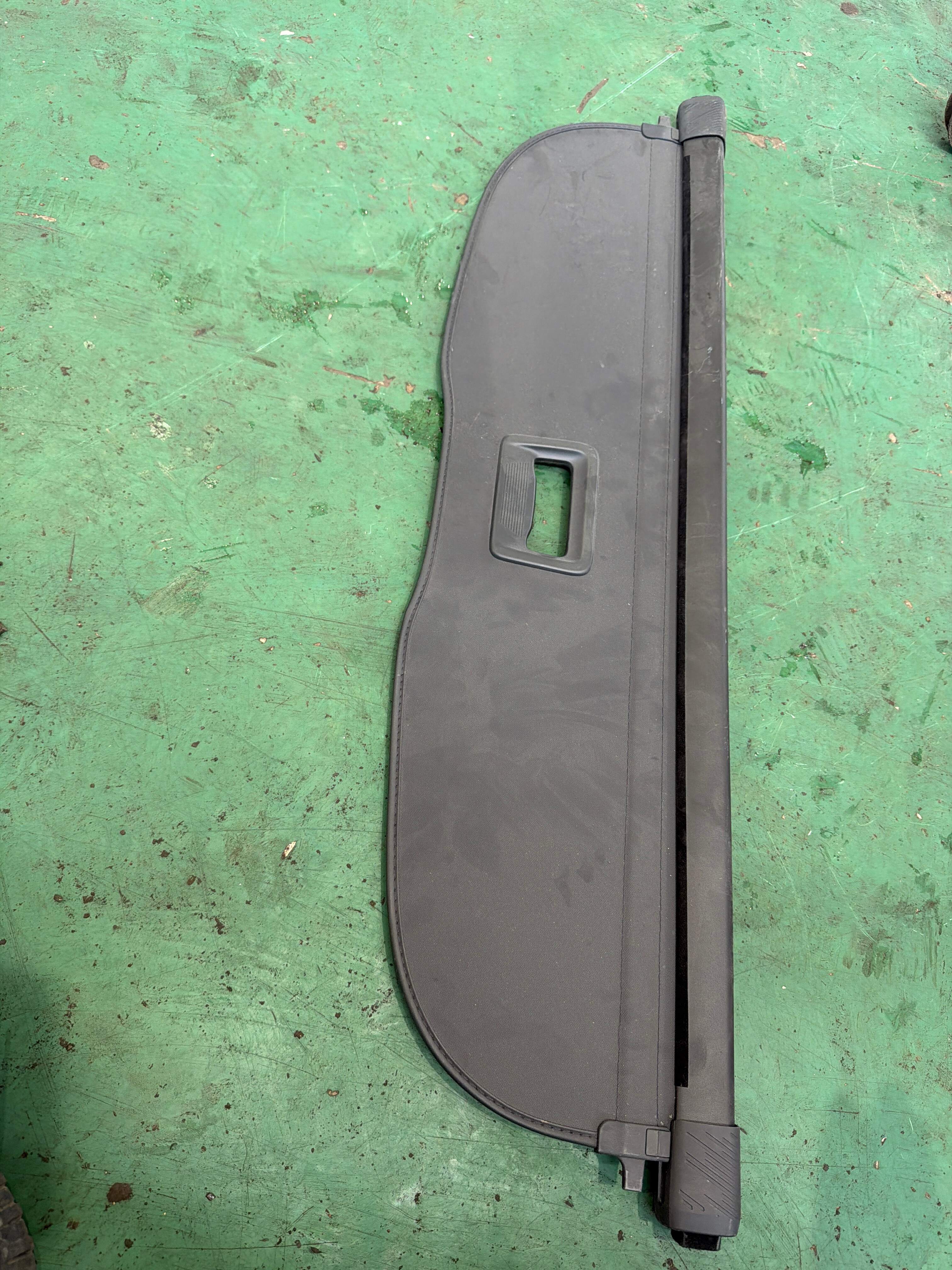 8890954947 Storage Shelf