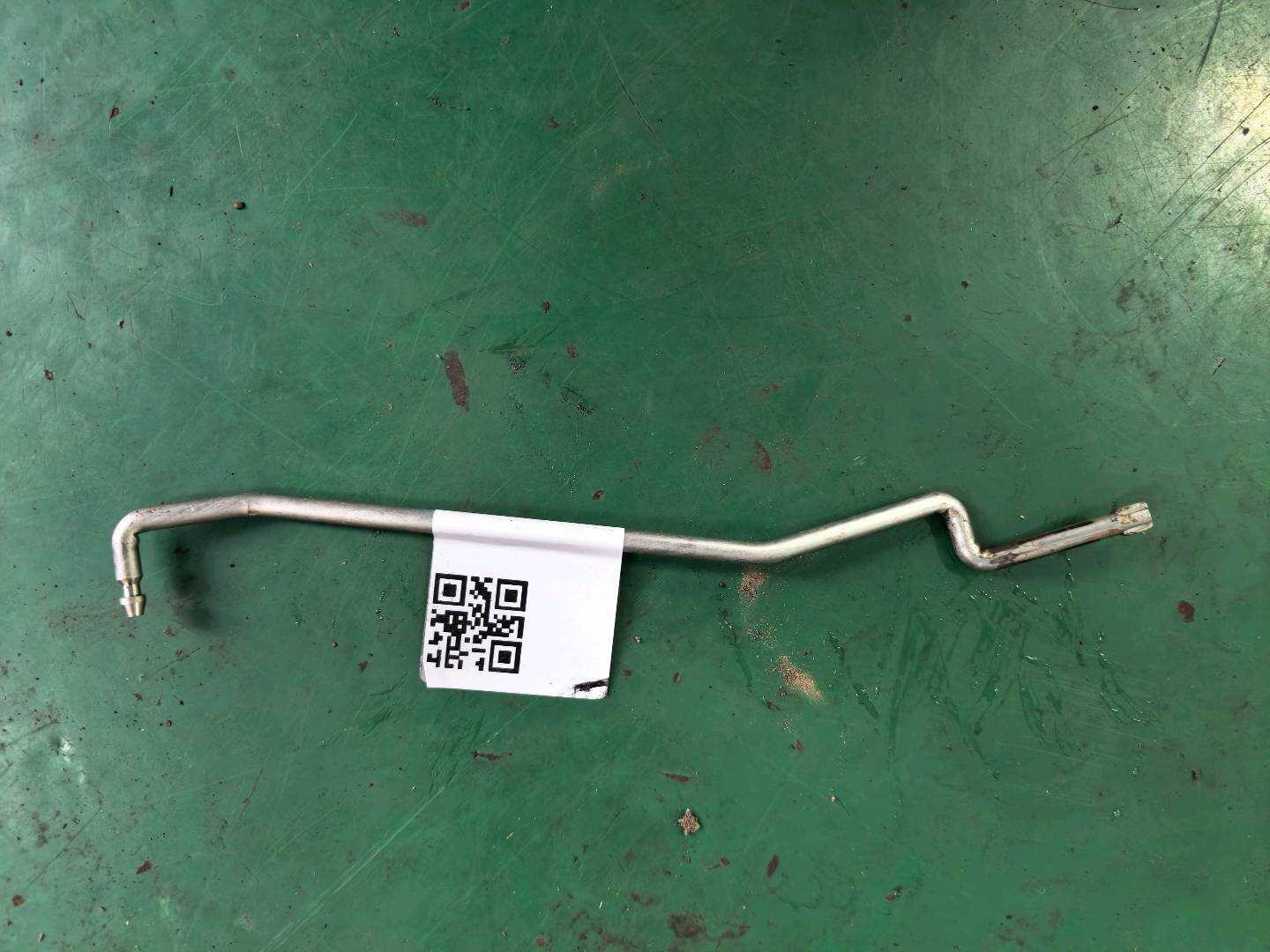 72113TBT306 前门锁拉杆（右）
