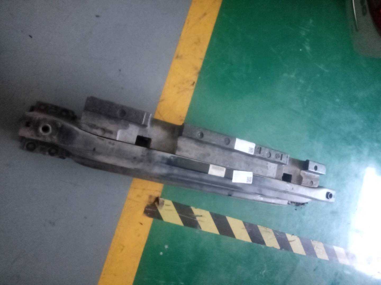7P0807309 Rear Bumper Frame