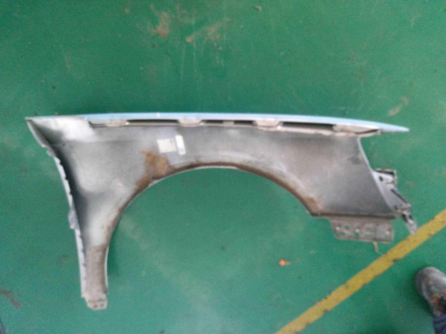 L3C0821021 Front Fender, Left