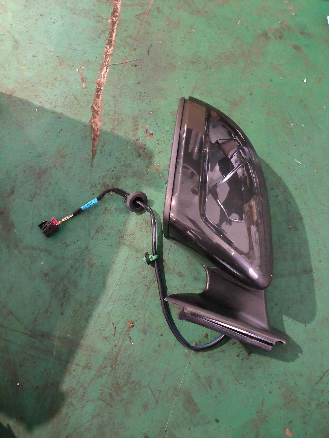 L5CG949101 倒车镜转向灯(左)