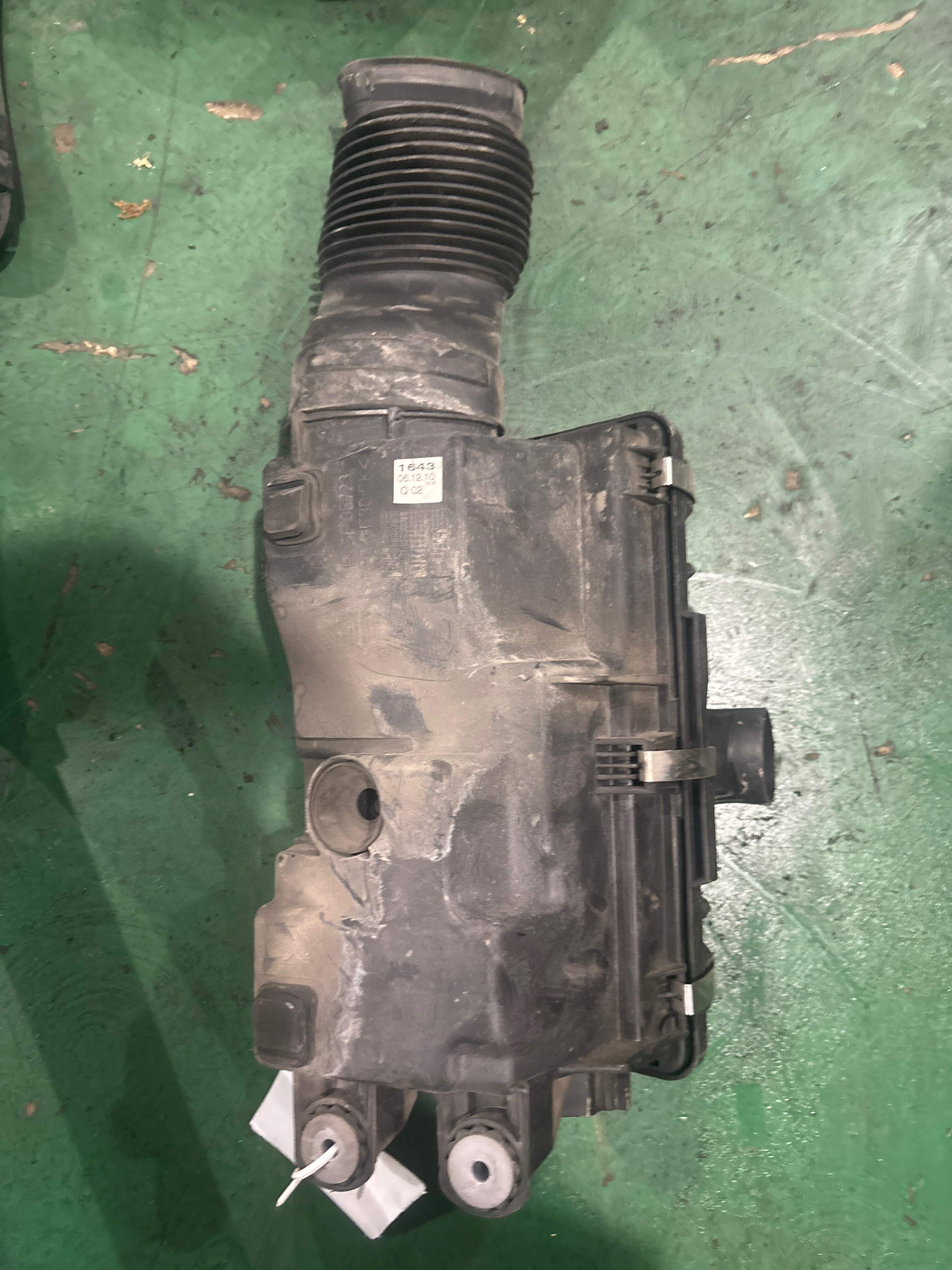 A1320900001 Air Filter Housing