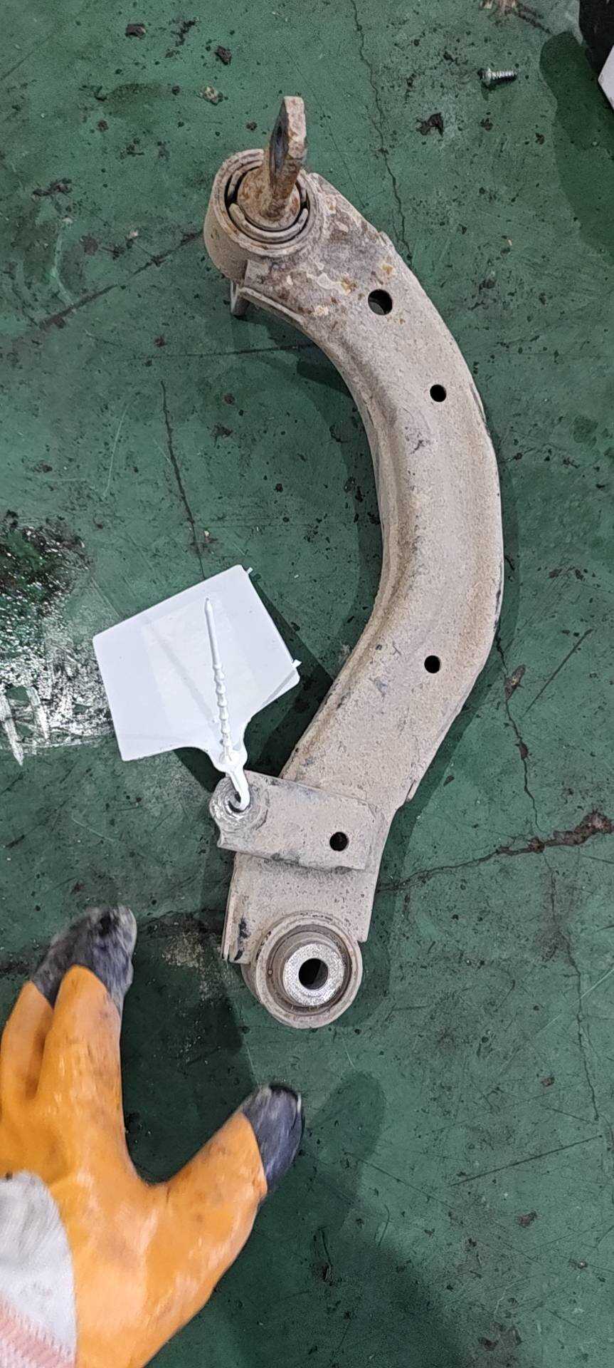 52510TR0A51 后上摆臂（右）