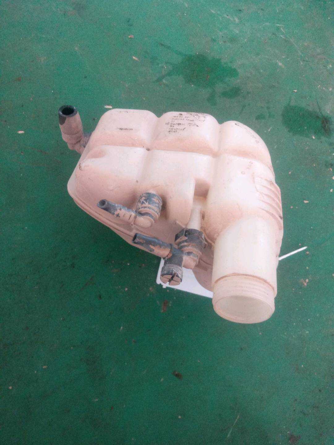 17137617362 水箱补水壶
