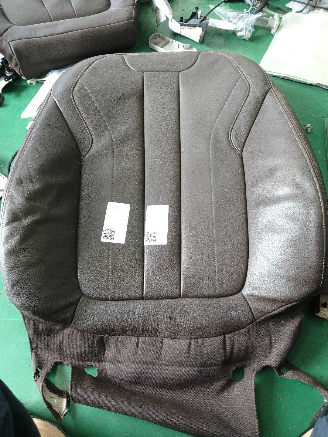 52107303534 副驾驶员座椅靠背软垫