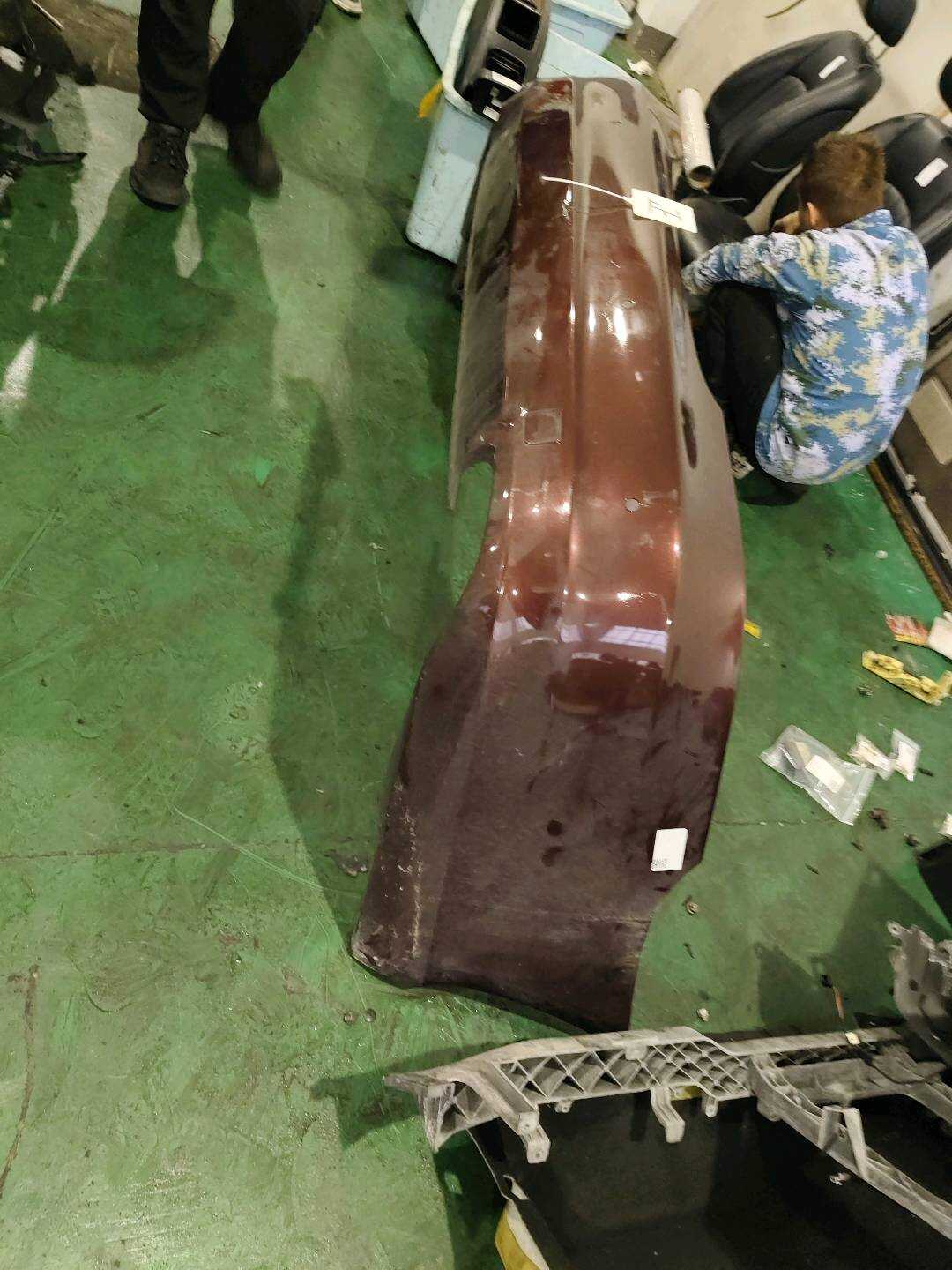 A2198800940 后保险杠皮