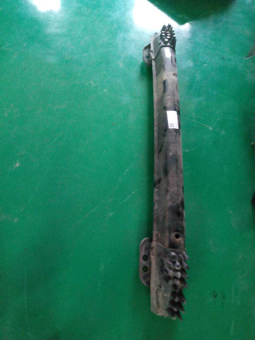 9673693180 后保险杠骨架