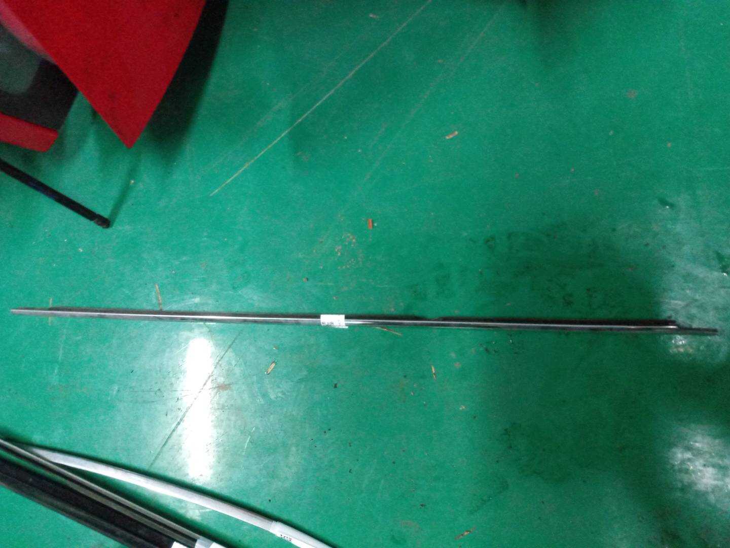 51357233825 后门玻璃压条（左外）