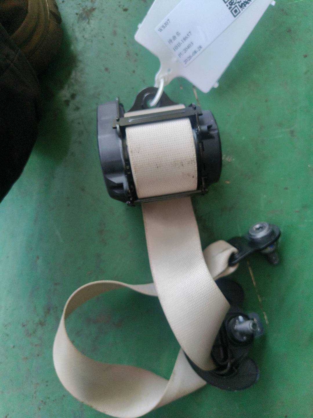 72117346560 后座椅侧安全带(右)