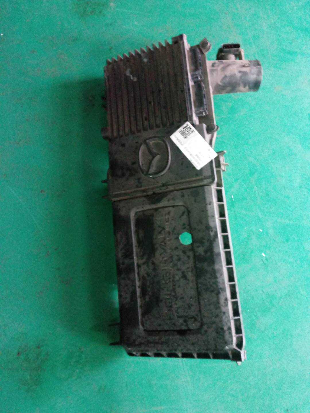 Z6A418780 发动机电脑