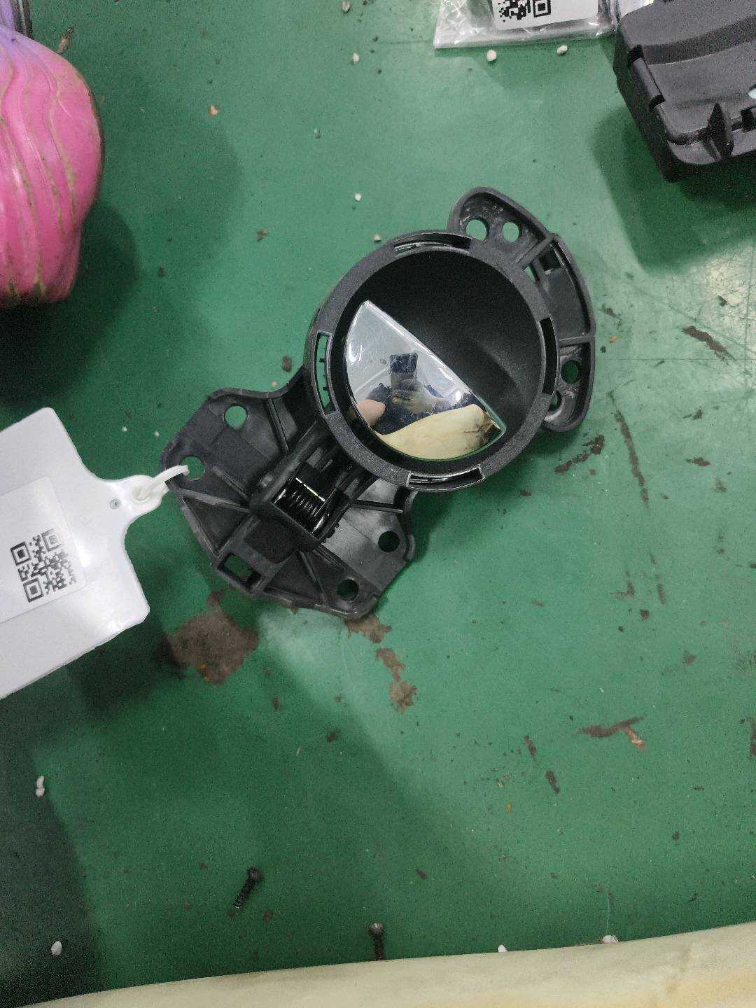 51219800937 前门内拉手(左)
