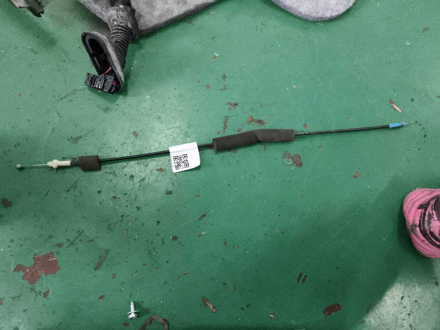 6971033040 Front Door Inner Handle Cable, Left