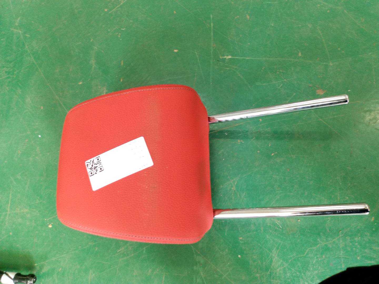 52109854142 副驾驶员座椅头枕