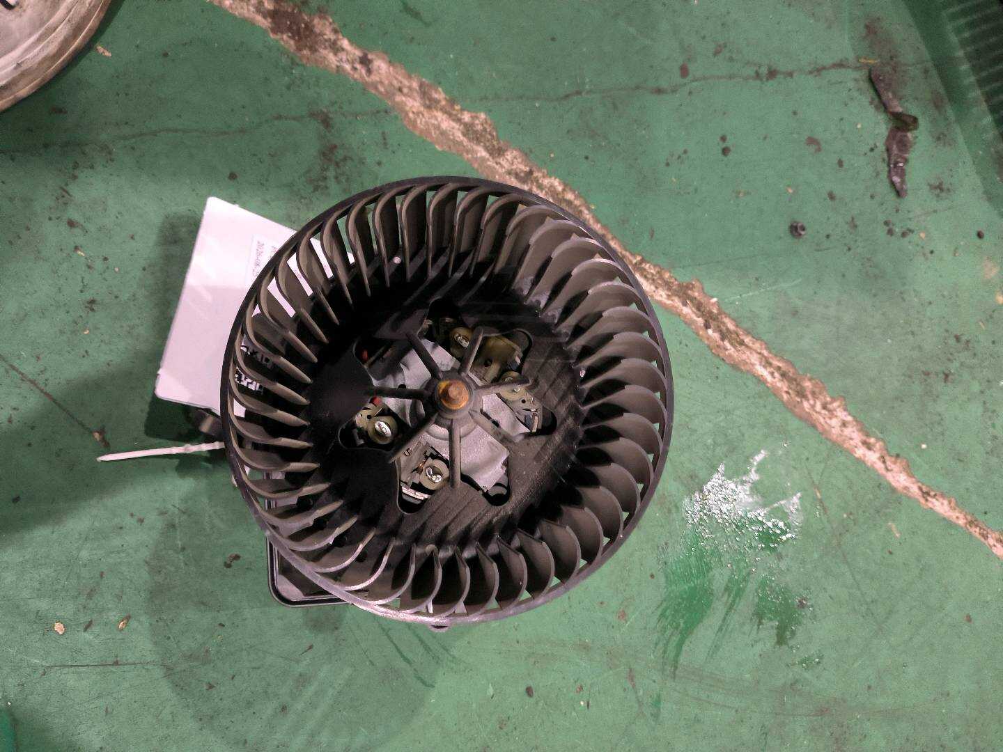 64119266899 鼓风机马达
