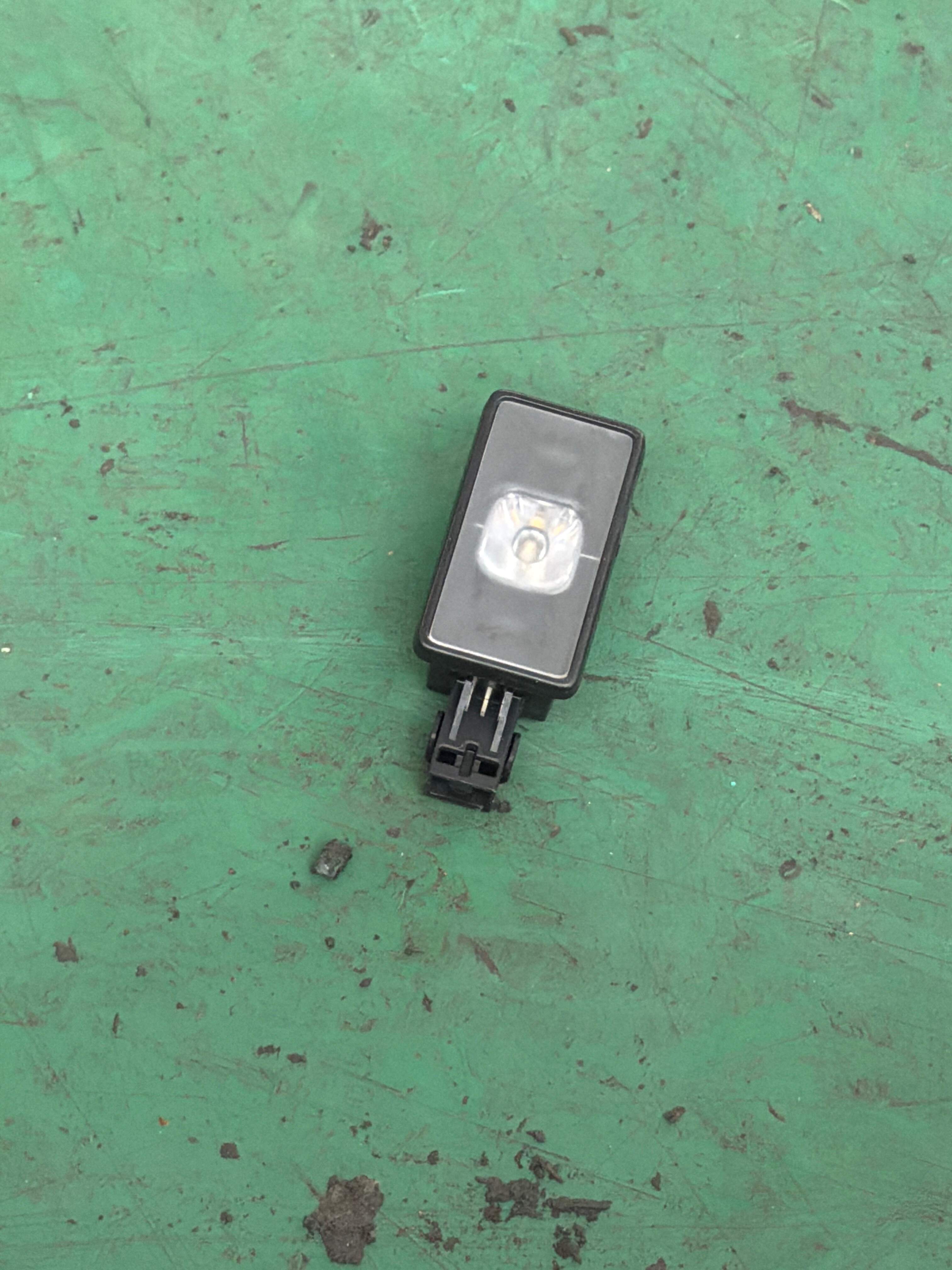 8888663025 LED灯2