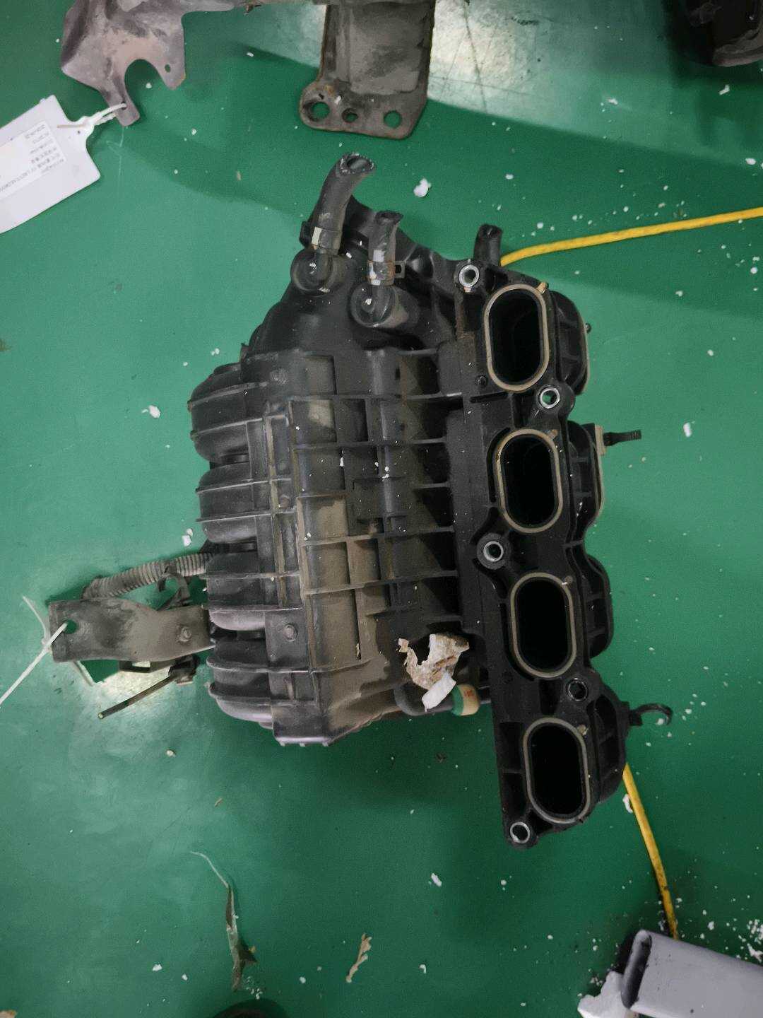 283102E050 进气歧管