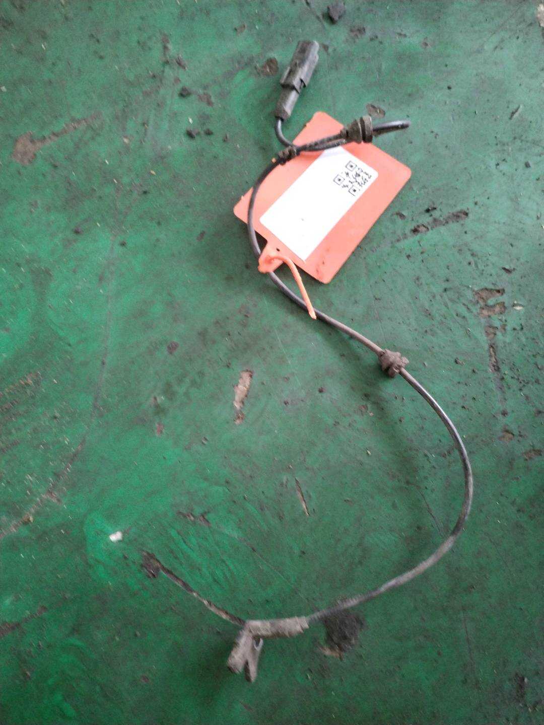 YL01220380 ABS前轮传感器(右)