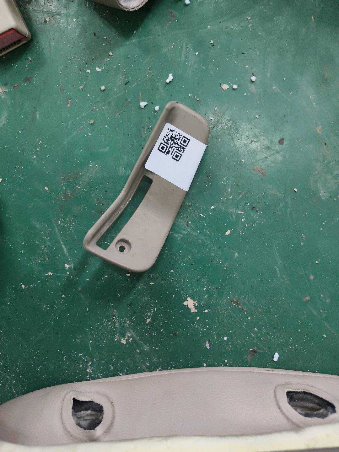 726780R020E0 后排左侧座椅靠背锁控制杆底座