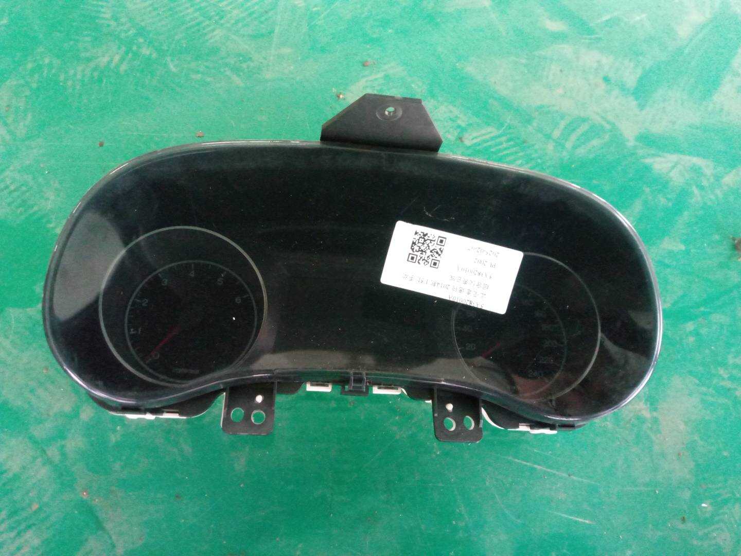 5A3820010A 组合仪表总成