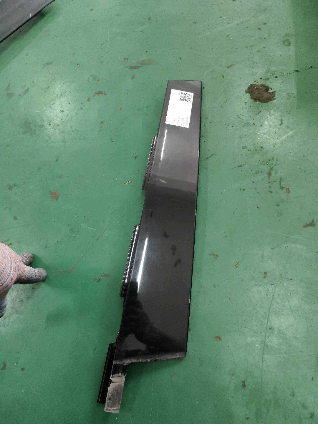 95855931700 前门窗框外饰板（左后）